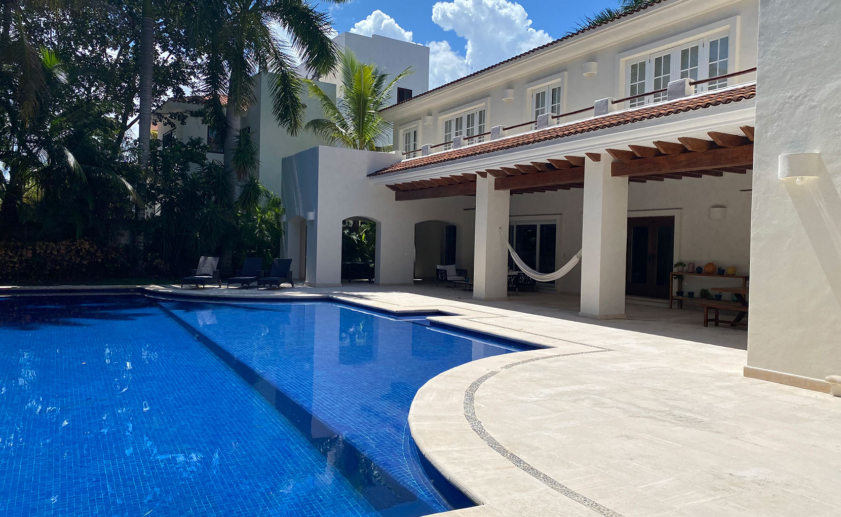 Casa en Venta de 4 recámaras y 5 baños en Villa Magna, Cancún